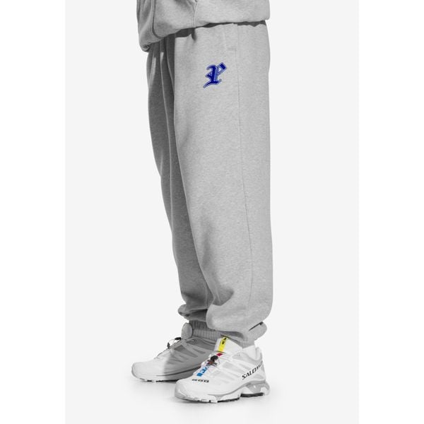 Spodnie dresowe męskie Prosto Gothic. Szare spodnie sportowe męskie Prosto., m, bez wzorów, z dresówki. Za 264.99 zł.