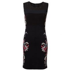 Desigual Sukienka damska Vest Misha Negro 19SWVK96 2000 (rozmiar M). Spódnice damskie Desigual, m, bez wzorów, bez kołnierzyka, bez ramiączek. W wyprzedaży za 210.00 zł.