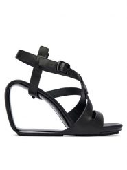 United Nude Sandały Mobius Straps Hi 109970116 Czarny. Czarne sandały damskie United Nude, bez wzorów, ze skóry, bez obcasa, na koturnie, bez zapięcia. Za 1,073.99 zł.