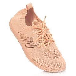 Buty sportowe damskie ażurowe pudrowy róż News 1020. Czerwone obuwie sportowe damskie NEWS, w ażurowe wzory, z materiału, bez zapięcia. Za 49.50 zł.