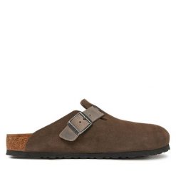 Klapki Birkenstock. Brązowe klapki męskie Birkenstock, bez wzorów, z zamszu, bez zapięcia. Za 499.99 zł.