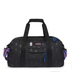 Torba Duffle Eastpak Stand Cabin. Zielone torby sportowe męskie Eastpak, bez wzorów, z materiału, na ramię, duże. Za 303.50 zł.