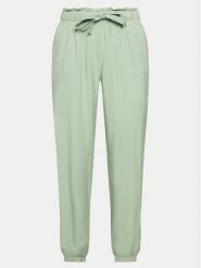 Deha Spodnie dresowe A00636 Zielony Regular Fit. Zielone spodnie dresowe damskie Deha, bez wzorów, z dresówki. Za 629.99 zł.