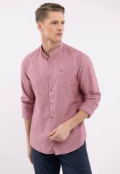 Koszula ze stójką, Slim Fit, K‑LANGE. Czerwone koszule męskie Volcano, l, bez wzorów, z bawełny, klasyczne, bez kołnierzyka, bez ramiączek. Za 149.99 zł.