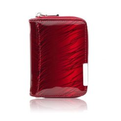 Portfel damski skórzany mini czerwony z roślinnym wzorem lakierowany SP-18-RZRD. Czerwone portfele damskie z lakierowanej skóry. Za 59.00 zł.