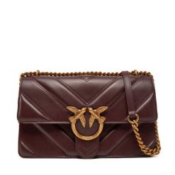 Torebka PINKO. Czerwone torebki wizytowe damskie Pinko, bez wzorów, bez dodatków. Za 1,719.00 zł.