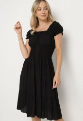 Czarna Bawełniana Rozkloszowana Sukienka z Guzikami i Bufiastymi Rękawami Annivi. Czarne sukienki damskie Born2be, na co dzień, l, bez wzorów, z bawełny, eleganckie, bez kołnierzyka, bez ramiączek, midi, rozkloszowane. Za 39.99 zł.