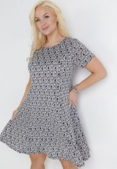 Czarno-Bezowa Sukienka Mini w Drobne Kwiaty Eudolla. Czarne sukienki damskie Born2be, m, bez wzorów, bez kołnierzyka, bez ramiączek, mini, rozkloszowane. Za 54.99 zł.