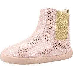 Buty GARVALIN BOTA URBAN Rose. Czerwone obuwie trekkingowe damskie Garvalin, ze skóry, bez zapięcia. Za 233.99 zł.