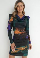 Fioletowo-Zielona Sukienka Tie-Dye z Bufiastym Rękawem Haki. Fioletowe sukienki damskie Born2be, na co dzień, m, bez wzorów, eleganckie, bez kołnierzyka, bez ramiączek, mini, dopasowane. Za 169.99 zł.