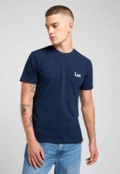MESKA KOSZULKA LEE SS SMALL LOGO TEE RIVET NAVY 112370502. Niebieskie t-shirty męskie Lee, xxl, bez wzorów, bez kołnierzyka, bez ramiączek. Za 79.99 zł.