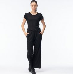 Damska Koszulka z krótkim rękawem LADY AVIMA II. Bluzki damskie MARTES, bez wzorów, bez kołnierzyka, bez ramiączek. Za 38.28 zł.