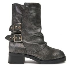 Botki Steve Madden. Szare botki damskie Steve Madden, bez wzorów, bez obcasa, na płaskiej podeszwie, bez zapięcia. Za 739.99 zł.