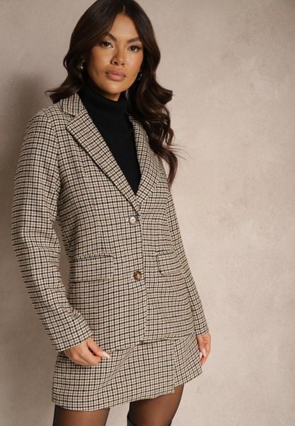 Beżowa Marynarka Jednorzędowa z Wiskozą Ozdobiona Kieszeniami i Kratą Ninnelle. Brązowe marynarki i żakiety damskie Renee, bez wzorów, z wiskozy, eleganckie, bez kołnierzyka, bez ramiączek. Za 169.99 zł.