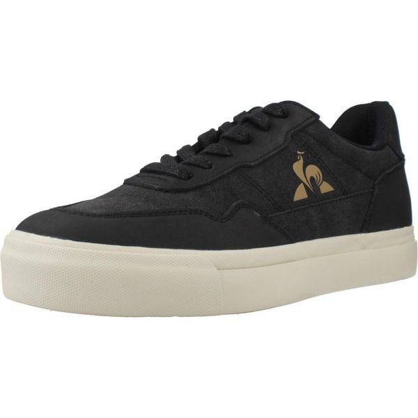 Buty LE COQ SPORTIF LCS OLLIE WAXY CANVAS Czarny. Czarne buty zimowe męskie le coq sportif, bez wzorów, ze skóry, bez obcasa, bez zapięcia. Za 215.99 zł.