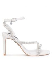 Nine West Sandały WFA2675-1 Biały. Białe sandały damskie Nine West, bez wzorów, z syntetyku, bez obcasa, na szpilce, bez zapięcia. Za 259.99 zł.
