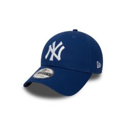 Czapka New Era League Essential 9Forty New York Yankees. Niebieskie czapki damskie New Era, na wiosnę, bez wzorów. Za 99.00 zł.