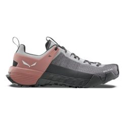 Damskie buty trekkingowe Salewa Wildfire NXT. Szare obuwie trekkingowe damskie Salewa, z materiału, bez zapięcia. Za 699.99 zł.