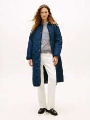 Tommy Hilfiger Pikowany płaszcz Kobiety Sztuczne włókno niebieski, S. Niebieskie płaszcze damskie Tommy Hilfiger, s, bez wzorów, ze sztruksu, bez kołnierzyka, bez kaptura. Za 649.95 zł.