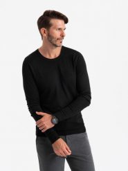 Męski klasyczny sweter z wiskozą BASIC z okrągłym dekoltem – czarny V2 - Rozmiar: L. Czarne swetry męskie Ombre Clothing, l, bez wzorów, z wiskozy, klasyczne, bez kołnierzyka, bez ramiączek. W wyprzedaży za 89.99 zł.