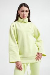 Bluza dresowa damska KARL LAGERFELD. Bluzy damskie KARL LAGERFELD, m, bez wzorów, z dresówki, bez ramiączek, bez kaptura. W wyprzedaży za 656.67 zł.