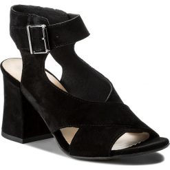 Sandały LASOCKI 39809-01. Czerwone sandały damskie Lasocki, bez wzorów, ze skóry, bez obcasa, bez zapięcia. Za 179.99 zł.