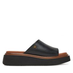 Klapki Beverly Hills Polo Club. Czarne klapki damskie Beverly Hills Polo Club, bez wzorów, bez obcasa, bez zapięcia. Za 279.99 zł.