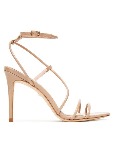 Marciano Guess Sandały 5YGZ35 7231A Beżowy. Brązowe sandały damskie Marciano Guess, z aplikacjami, z lakierowanej skóry, bez obcasa, na szpilce, bez zapięcia. Za 839.99 zł.