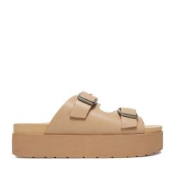 Klapki G-Star. Brązowe klapki damskie G-Star, bez wzorów, retro, bez obcasa, bez zapięcia. Za 209.99 zł.