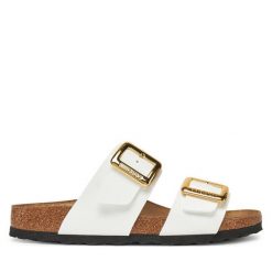Klapki Birkenstock. Białe klapki damskie Birkenstock, bez wzorów, bez obcasa, bez zapięcia. Za 429.99 zł.