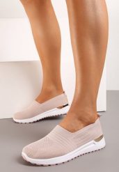 Różowe Tenisówki z Ozdobną Wstawką na Podeszwie i Elastyczną Wkładką Ixtella. Czerwone trampki i tenisówki damskie Born2be, z aplikacjami, z jeansu, bez zapięcia. Za 49.99 zł.