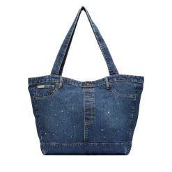 Torebka Guess Jeans. Niebieskie shopperki damskie Guess Jeans, z aplikacjami, z jeansu, bez dodatków. Za 299.99 zł.