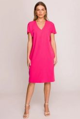 Luźna sukienka oversize o prostym kroju z dekoltem V różowa. Czerwone sukienki damskie Stylove, do pracy, l, bez wzorów, z poliesteru, biznesowe, bez kołnierzyka, bez ramiączek, mini, dopasowane. Za 289.00 zł.
