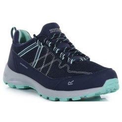 Buty trekkingowe dla kobiet Regatta SAMARIS LOW. Brązowe obuwie trekkingowe damskie Regatta, bez zapięcia. Za 239.99 zł.
