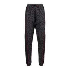 Spodnie treningowe damskie Ellesse Base Track. Czarne spodnie dresowe damskie Ellesse, bez wzorów, z dresówki, casualowe. Za 139.99 zł.