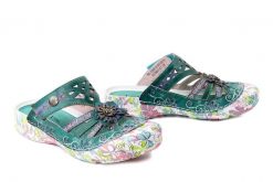 LAURA VITA 0007623 Beczierso 61 bleu, klapki damskie. Zielone klapki damskie Laura Vita, na lato, bez wzorów, ze skóry, bez obcasa, bez zapięcia. Za 305.91 zł.