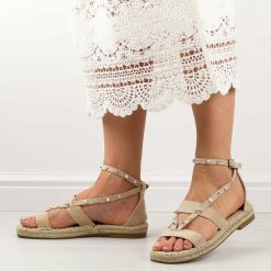 Beżowe espadyle damskie, sandały S.Barski 33132. Brązowe sandały damskie S.BARSKI, bez wzorów, z zamszu, bez obcasa, na obcasie, bez zapięcia. W wyprzedaży za 79.20 zł.