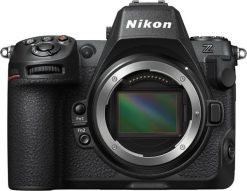 Aparat Nikon Z8 (VOA100AE). Aparaty bezlusterkowce NIKON. Za 21,408.99 zł.