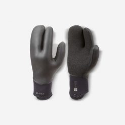 Rękawiczki surfingowe Decathlon 900 z neoprenu 5 mm. Czarne rękawiczki męskie Decathlon, na zimę, bez wzorów, z materiału. Za 159.99 zł.