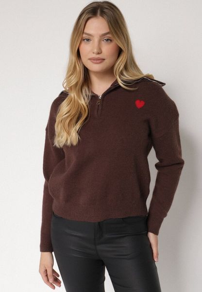 Brązowy Sweter z Bawełną Wiskozą i Wełną Ozdobiony Sercem Monissea. Brązowe swetry nierozpinane damskie Born2be, m, bez wzorów, z bawełny, biznesowe, bez kołnierzyka, bez ramiączek. Za 129.99 zł.