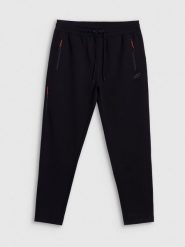 4F Spodnie dresowe joggery męskie - czarne L. Czarne spodnie materiałowe męskie 4F, bez wzorów, z dresówki. Za 169.99 zł.