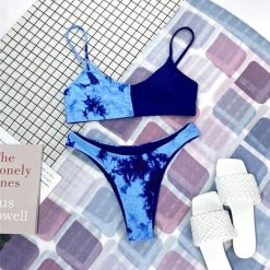 Strój kąpielowy dwuczęściowy z wysokiej jakości materiałów na plażę i basen Everarda. Bikini Intica, s, bez wzorów, z materiału. Za 109.00 zł.