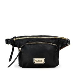 Torebka Monnari. Czarne listonoszki damskie Monnari, bez wzorów, bez dodatków. Za 206.99 zł.