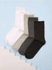 Skarpetki 5 pack - szary. Szare skarpety męskie Sinsay, bez wzorów. Za 12.99 zł.