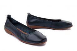 JOSEF SEIBEL 74801 133 530 Fenja 01 ocean, baleriny damskie. Niebieskie balerinki damskie Josef Seibel, bez wzorów, ze skóry, bez obcasa, bez zapięcia. Za 359.90 zł.