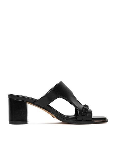 MEXX Klapki EO-WS1161-04 Czarny. Czarne klapki damskie Mexx, bez wzorów, ze skóry, bez obcasa, bez zapięcia. Za 155.99 zł.