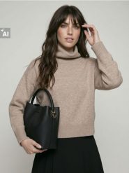 Sweter z golfem - Inny. Swetry nierozpinane damskie Sinsay, l, bez wzorów, bez kołnierzyka, bez ramiączek. Za 49.99 zł.