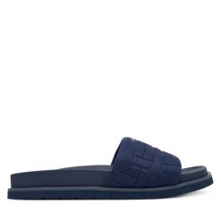 Klapki Gant. Niebieskie klapki damskie GANT, bez wzorów, bez obcasa, bez zapięcia. Za 329.99 zł.