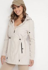 Jasnobeżowa Kurtka Parka ze Sznurkiem w Talii i Kapturem Teridi. Brązowe kurtki damskie Born2be, l, bez wzorów, z jeansu. Za 129.99 zł.