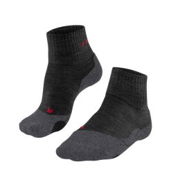Krótkie skarpetki Falke TK2 Explore. Szare skarpety męskie Falke, bez wzorów, z elastanu. Za 151.00 zł.